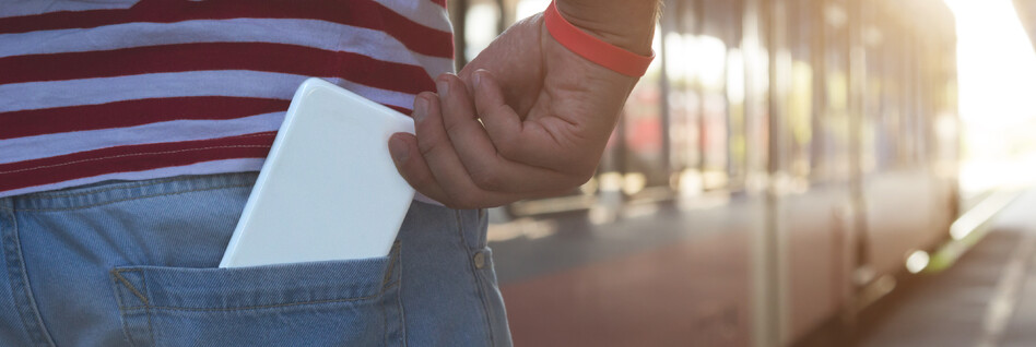 Put loyalty in your employee's pocket!